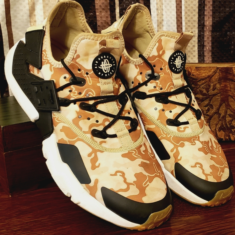 Nike Air Huarache Drift Premium